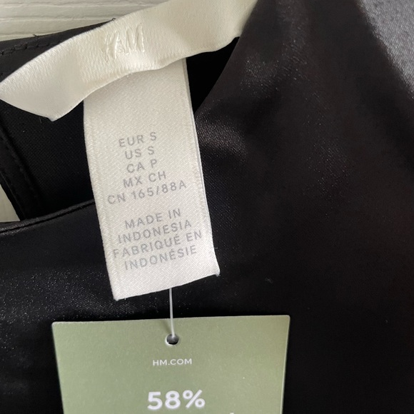 Cropped blouse - Picture 3 of 3